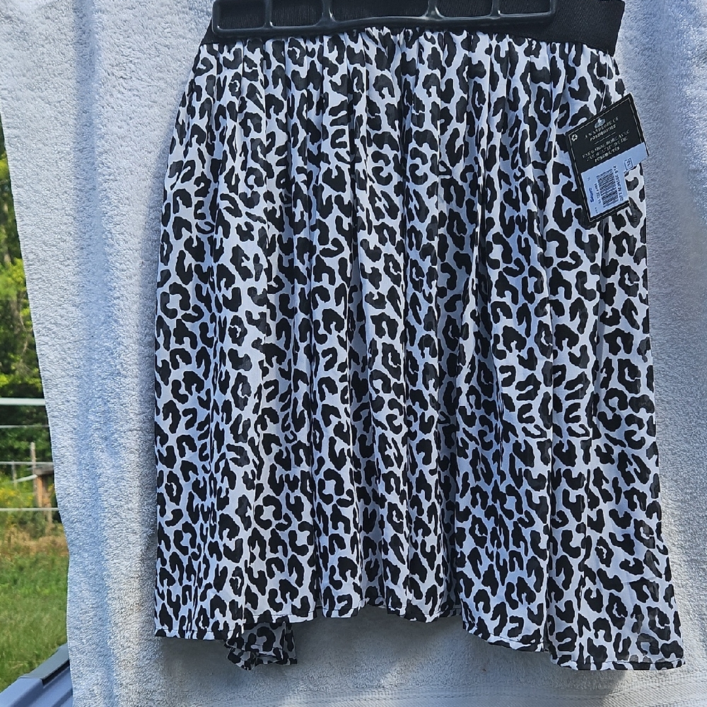Sears Black and White Animal Print Mini Skirt